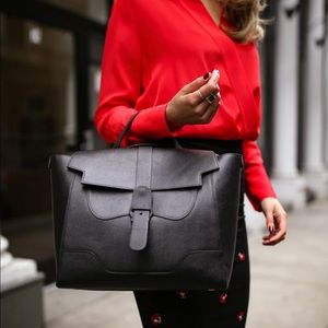 SENREVE MAESTRA - Black Tote/backpack - LARGEST Size